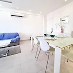 Seaside Elegance Retreat Lejlighed *