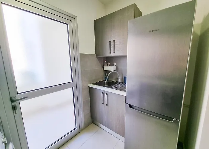 Seaside Elegance Retreat *