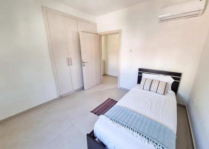 Seaside Elegance Retreat Apartmán